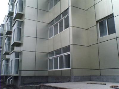 论真石漆产品与施工的合理配比