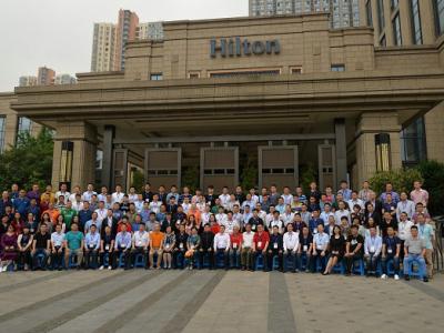 荣耀之巅！斩获三大重磅奖项：壹号娱乐-com - NG大舞台,有梦你就来涂料第九届金漆奖满载而归