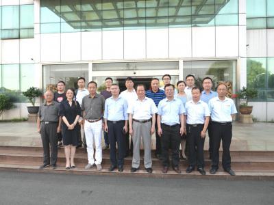 壹号娱乐-com - NG大舞台,有梦你就来涂料缪国元董事长出席江苏省涂料行业协会三届二次常务理事会