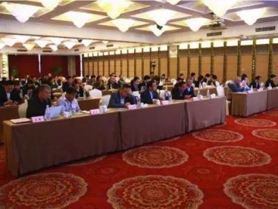 聚焦环境友好型涂料：2018涂料产业清洁生产与环保涂料峰会召开