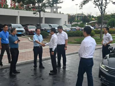 武进区区长陈志良一行莅临壹号娱乐-com - NG大舞台,有梦你就来集团参观指导！